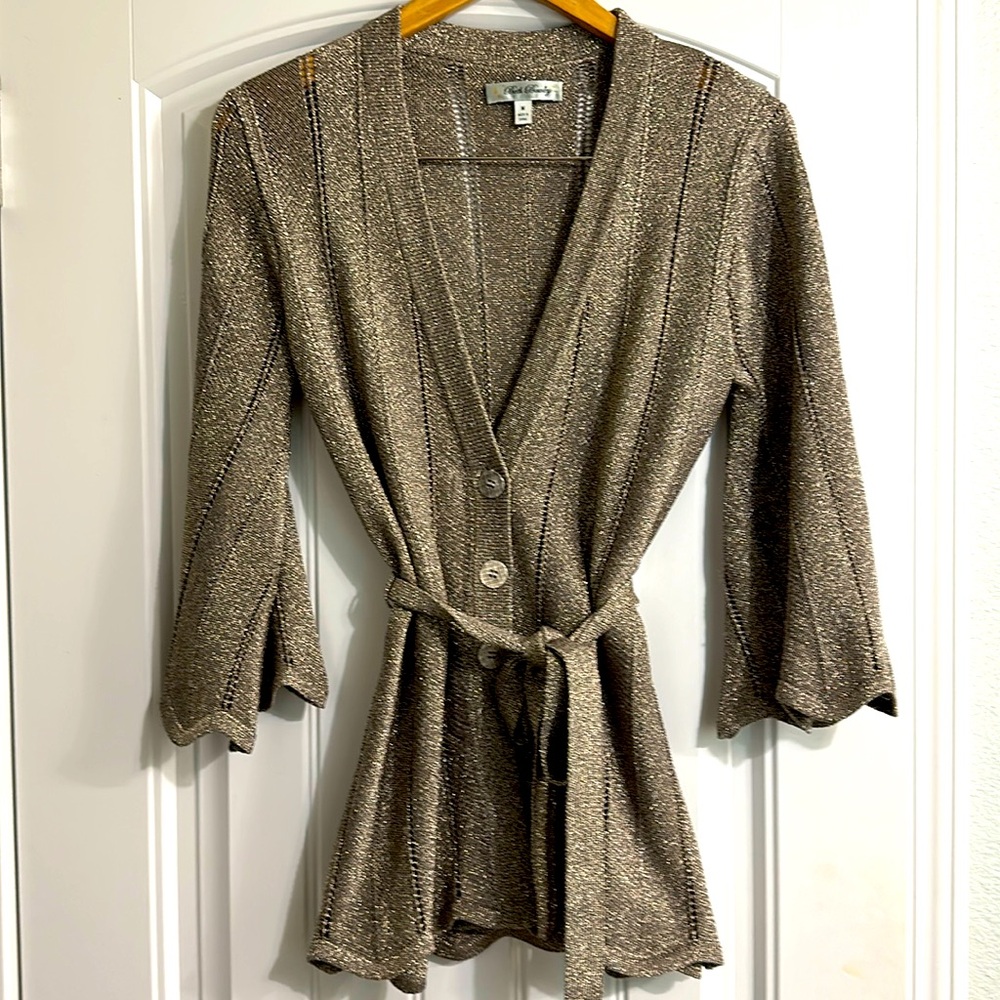 Gorgeous sparkly cardigan - Size M.